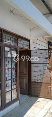 Rumah Modern 4 KT LT 182m2 di Taman Kopo Indah Rumah Modern 4 KT LT 182m2 di Taman Kopo Indah