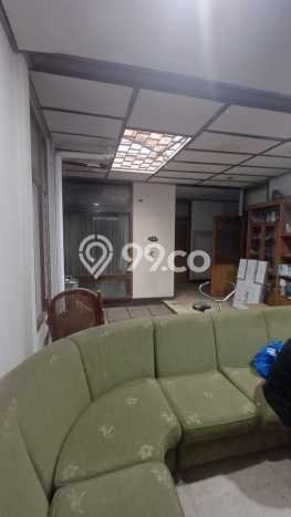 Hunian Mewah LB 250m2 Siap Huni Desain Elegan di Tubagus Ismail, Bandung Hunian Mewah LB 250m2 Siap Huni Desain Elegan di Tubagus Ismail, Bandung