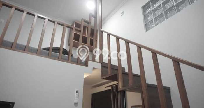 Kos-kosan Dijual di Sarijadi Bandung Luas 210m2 Kos-kosan Dijual di Sarijadi Bandung Luas 210m2