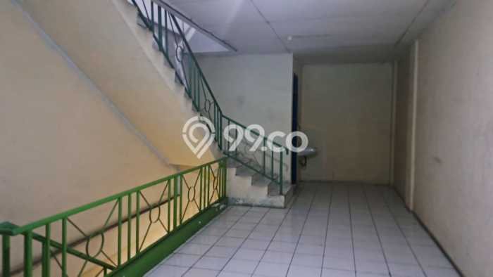Ruko Premium Kawasan , Luas 60m2m², Jalan Mainroad, Ramai Ruko Premium Kawasan , Luas 60m2m², Jalan Mainroad, Ramai