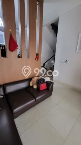 Rumah Elit LB 205m2 Siap Huni Desain Elegan di Duta Garden, Tangerang Rumah Elit LB 205m2 Siap Huni Desain Elegan di Duta Garden, Tangerang