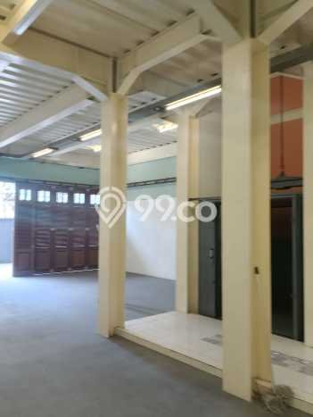 Rumah Mewah LB 800m2 Siap Huni Desain Elegan di Muara Karang, Jakarta Utara Rumah Mewah LB 800m2 Siap Huni Desain Elegan di Muara Karang, Jakarta Utara