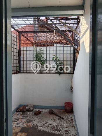 Rumah Minimalis 2 KT LT 102m2 di Duta Garden Rumah Minimalis 2 KT LT 102m2 di Duta Garden