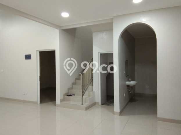 Disewakan Rumah Harga Terjangkau di Duta Garden Tangerang dengan 5 KT Disewakan Rumah Harga Terjangkau di Duta Garden Tangerang dengan 5 KT