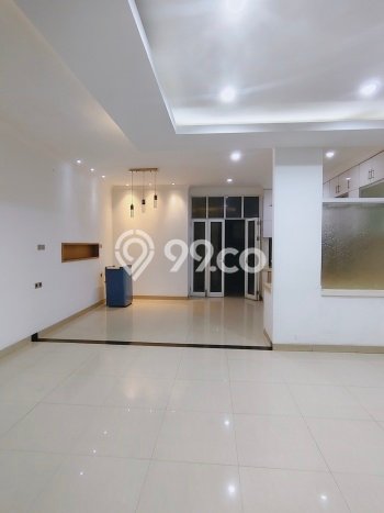 Disewakan Rumah Harga Terjangkau di Duta Garden Tangerang dengan 3 Kamar Tidur Disewakan Rumah Harga Terjangkau di Duta Garden Tangerang dengan 3 Kamar Tidur