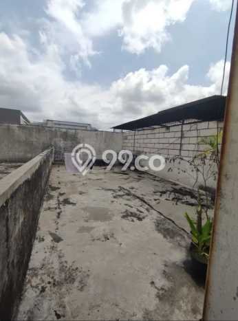 Ruko Dijual di Prime Area Jakarta Barat Luas 196m2 Ruko Dijual di Prime Area Jakarta Barat Luas 196m2