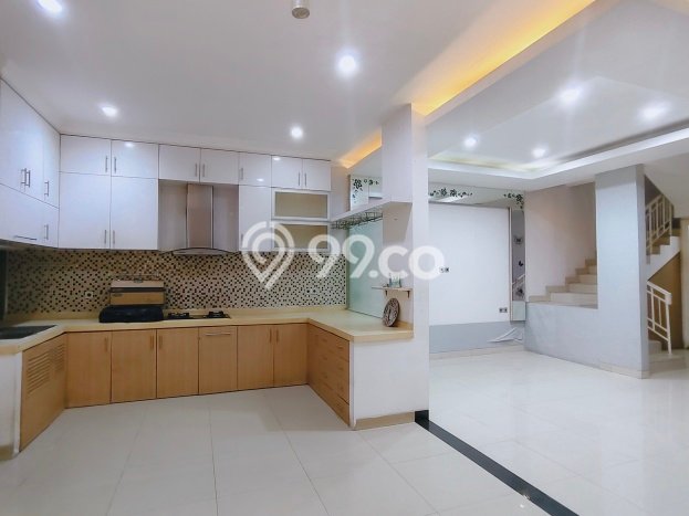 Disewakan Rumah Harga Terjangkau di Duta Garden Tangerang dengan 3 Kamar Tidur Disewakan Rumah Harga Terjangkau di Duta Garden Tangerang dengan 3 Kamar Tidur