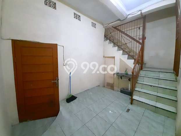 LOKASI SUPER STRATEGIS! Ruko Kawasan , Luas 150m2m², Prospek Pembeli LOKASI SUPER STRATEGIS! Ruko Kawasan , Luas 150m2m², Prospek Pembeli