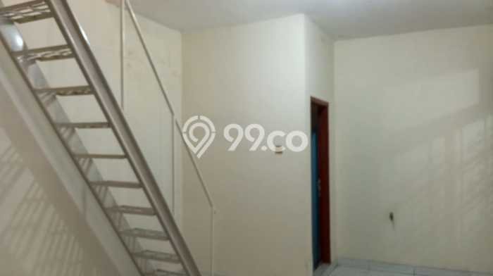 Rumah Strategis Minimalis Lb 100m2 di Cengkareng, Jakarta Barat Rumah Strategis Minimalis Lb 100m2 di Cengkareng, Jakarta Barat