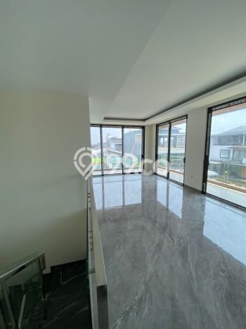 Ready to Use! Premium House LT 143m2 Desain Elegan di Citra Garden Ready to Use! Premium House LT 143m2 Desain Elegan di Citra Garden