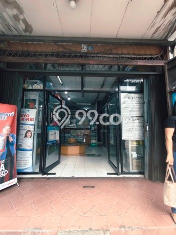 Ruko Dijual di Prime Area Jakarta Barat Luas 262m2 Ruko Dijual di Prime Area Jakarta Barat Luas 262m2