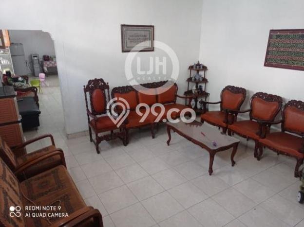 Dijual Rumah Premium dengan Fasilitas Sekitar Lengkap di Semarang Tengah, Semarang Dijual Rumah Premium dengan Fasilitas Sekitar Lengkap di Semarang Tengah, Semarang