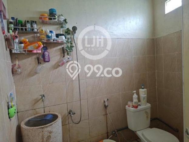 Hunian Cantik Modern Lb 150m2 di Tembalang, Semarang Hunian Cantik Modern Lb 150m2 di Tembalang, Semarang