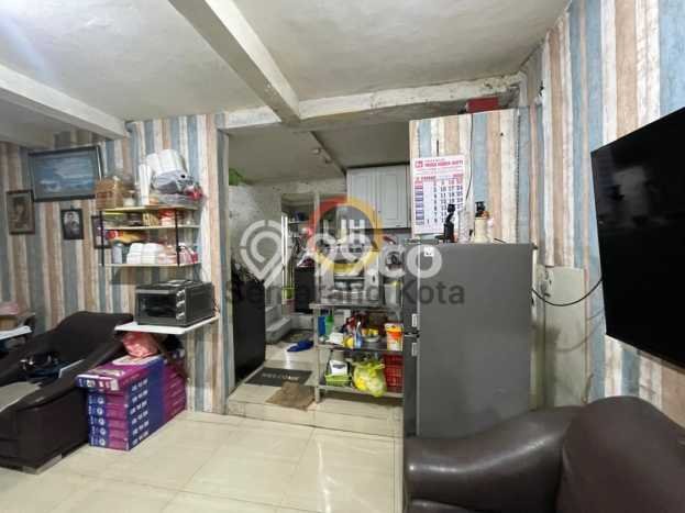 Rumah Modern Minimalis 5 Kamar Siap Huni di Sidomukti Rumah Modern Minimalis 5 Kamar Siap Huni di Sidomukti