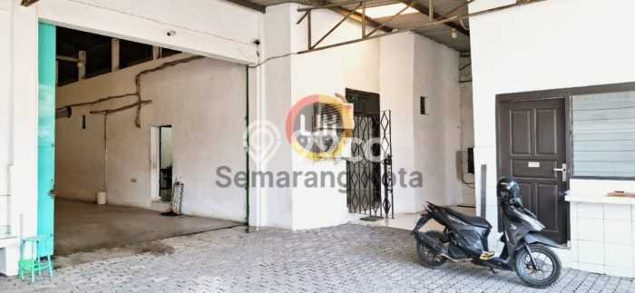Unit Gudang Dijual di Semarang Timur Semarang 3000m2 Unit Gudang Dijual di Semarang Timur Semarang 3000m2