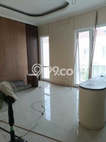 Dijual Rumah Luas Megah Dengan View Cantik di Gading Serpong, Tangerang Dijual Rumah Luas Megah Dengan View Cantik di Gading Serpong, Tangerang