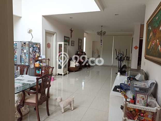 Dijual Rumah Luas Megah Dengan View Eksklusif di Alam Sutera, Tangerang Dijual Rumah Luas Megah Dengan View Eksklusif di Alam Sutera, Tangerang