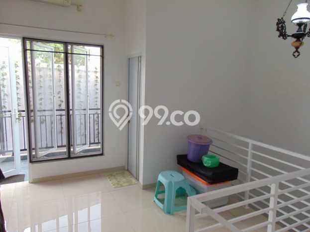 Rumah Strategis Minimalis Lb 97m2 di Ciputat, Tangerang Selatan Rumah Strategis Minimalis Lb 97m2 di Ciputat, Tangerang Selatan