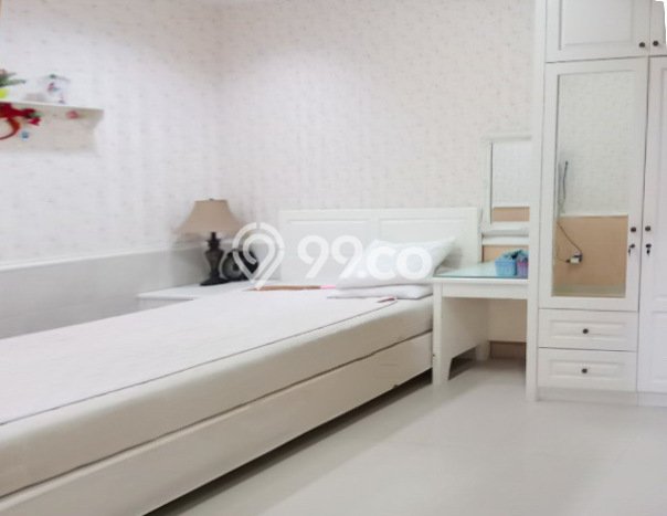 Rumah Strategis Minimalis Lb 200m2 di Ciputat, Tangerang Selatan Rumah Strategis Minimalis Lb 200m2 di Ciputat, Tangerang Selatan