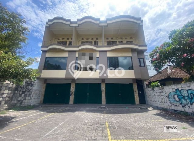 Ruko untuk disewa di Kuta punya LT 600m2 & LB 607m2 harga sewa kompetitif Ruko untuk disewa di Kuta punya LT 600m2 & LB 607m2 harga sewa kompetitif