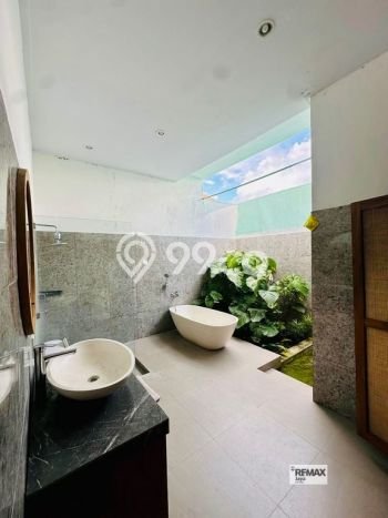 Vila Disewakan di , Area 0m2m², Kawasan Asri Vila Disewakan di , Area 0m2m², Kawasan Asri