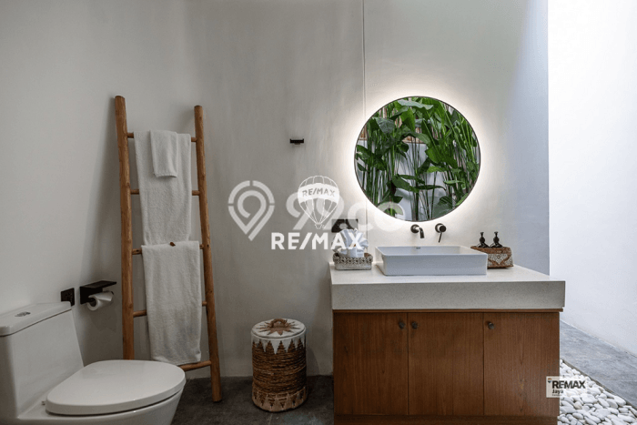 Vila Premium Kawasan , Luas 250m2m², Akses ke berbagai keperluan Vila Premium Kawasan , Luas 250m2m², Akses ke berbagai keperluan
