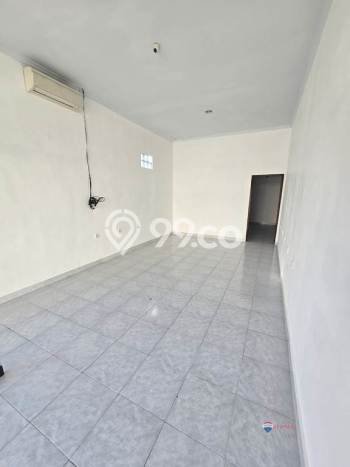 LOKASI PREMIUM! Ruko Kawasan Niaga di Seminyak, Luas 38m², Siap Bisnis LOKASI PREMIUM! Ruko Kawasan Niaga di Seminyak, Luas 38m², Siap Bisnis