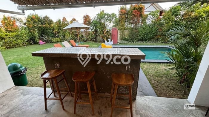 HUNIAN PILIHAN! Rumah di Canggu, 7 KT, Area Asri, Luas 650m2m² Bangunan 650m2m² HUNIAN PILIHAN! Rumah di Canggu, 7 KT, Area Asri, Luas 650m2m² Bangunan 650m2m²