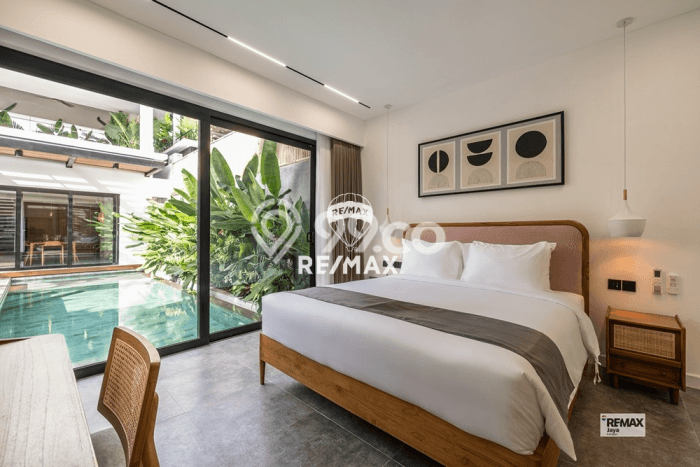 Vila Strategis Kawasan , Luas 250m2m², Dekat ke beragam fasilitas Vila Strategis Kawasan , Luas 250m2m², Dekat ke beragam fasilitas