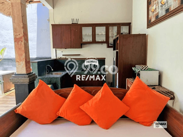 SEWA TERBAIK! Vila Kawasan , Area 250m2m², Dekat ke Pusat Kota SEWA TERBAIK! Vila Kawasan , Area 250m2m², Dekat ke Pusat Kota