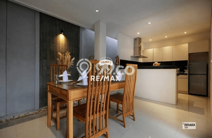 Vila Ready Kawasan , Luas 250m2m², Lokasi Strategis Vila Ready Kawasan , Luas 250m2m², Lokasi Strategis