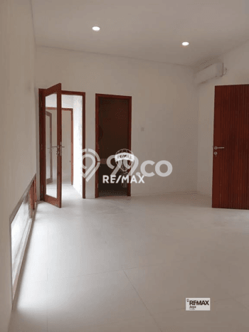 Vila Berkembang di , Area 150m2m², Akses ke Badung, Badung Vila Berkembang di , Area 150m2m², Akses ke Badung, Badung