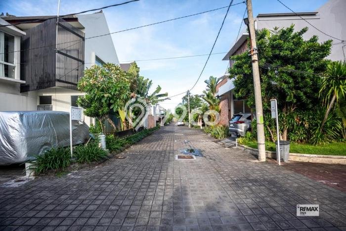 Jual Rumah Eksklusif 4 KT di Sunset Road, Badung Jual Rumah Eksklusif 4 KT di Sunset Road, Badung