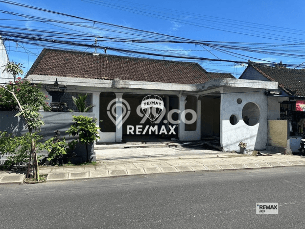 Disewakan Ruko di Kawasan Ramai Pererenan Luas 67m2 Disewakan Ruko di Kawasan Ramai Pererenan Luas 67m2