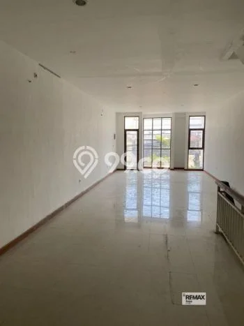 Ruko untuk Disewa di Pusat Badung Luas Bangunan 240m2 Ruko untuk Disewa di Pusat Badung Luas Bangunan 240m2