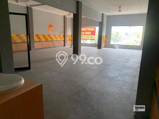 Ruko untuk disewa di Kuta punya LT 600m2 & LB 607m2 harga sewa kompetitif Ruko untuk disewa di Kuta punya LT 600m2 & LB 607m2 harga sewa kompetitif