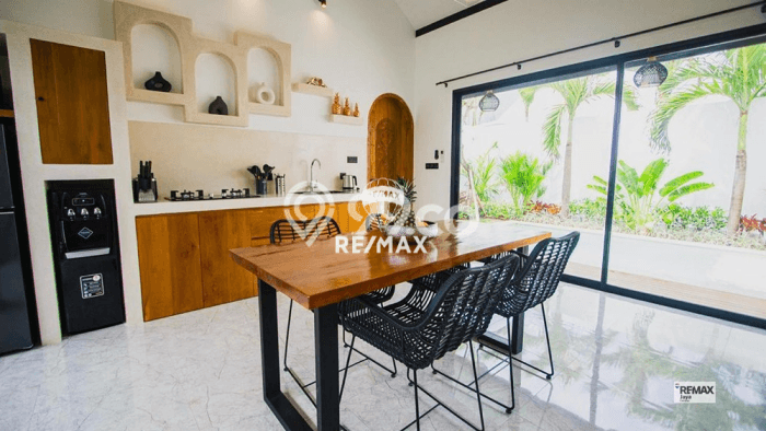LOKASI PREMIUM! Vila Kawasan , Luas 150m2m², Dekat ke Pusat Kota LOKASI PREMIUM! Vila Kawasan , Luas 150m2m², Dekat ke Pusat Kota