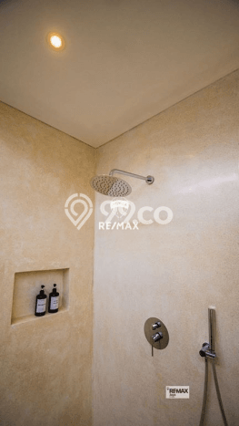Vila Premium Kawasan , Area 150m2m², Tersedia Sekarang Vila Premium Kawasan , Area 150m2m², Tersedia Sekarang
