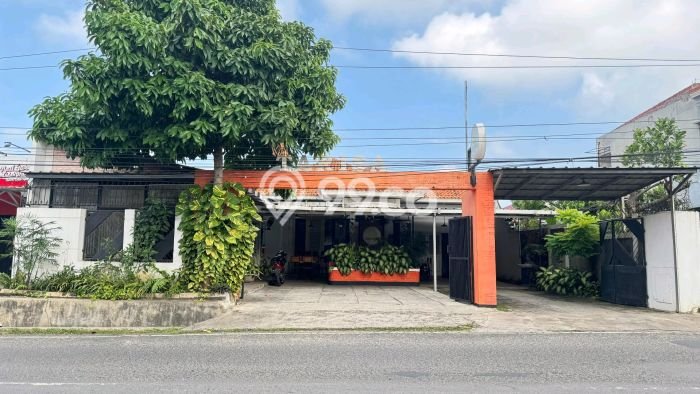 Dijual Rumah Premium dengan Fasilitas Sekitar Komplit di Tanjung Karang Barat, Bandar Lampung Dijual Rumah Premium dengan Fasilitas Sekitar Komplit di Tanjung Karang Barat, Bandar Lampung