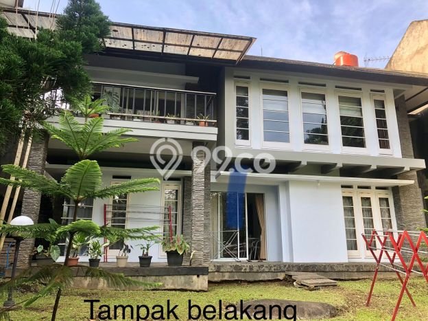 Jual Rumah Mewah Megah Dengan View Eksklusif di Dago, Bandung Jual Rumah Mewah Megah Dengan View Eksklusif di Dago, Bandung