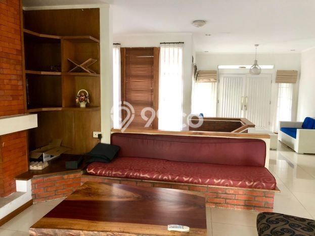Jual Rumah Mewah Megah Dengan View Eksklusif di Dago, Bandung Jual Rumah Mewah Megah Dengan View Eksklusif di Dago, Bandung
