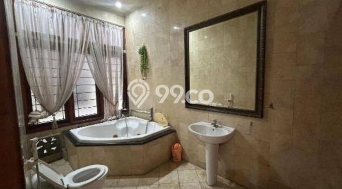 Rumah Elit Modern Siap Huni di Dago Bandung Rumah Elit Modern Siap Huni di Dago Bandung