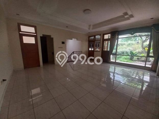 Jual Rumah Mewah Megah Dengan View Cantik di Geger Kalong, Bandung Jual Rumah Mewah Megah Dengan View Cantik di Geger Kalong, Bandung