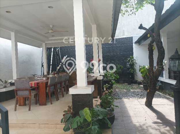 Dijual Rumah Premium dengan Fasilitas Sekitar Komplit di Menteng, Jakarta Pusat Dijual Rumah Premium dengan Fasilitas Sekitar Komplit di Menteng, Jakarta Pusat