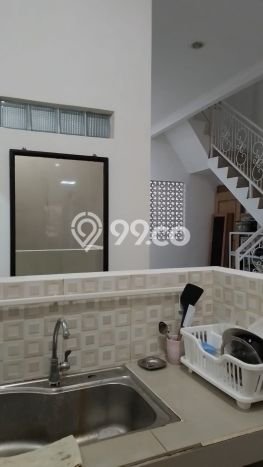 Jual Rumah Bagus Siap Huni LB 140m2 di Beji, Depok Jual Rumah Bagus Siap Huni LB 140m2 di Beji, Depok