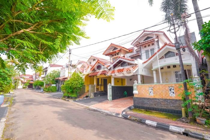 Rumah Modern Minimalis 3 Kamar Siap Huni di Cimanggis Rumah Modern Minimalis 3 Kamar Siap Huni di Cimanggis