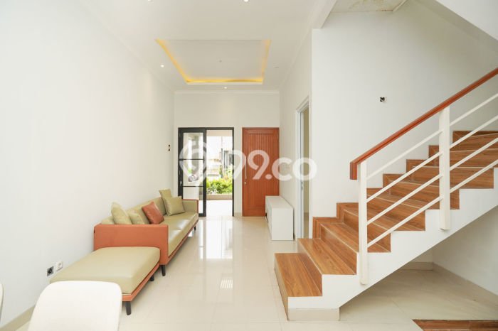 Rumah Terawat LT 80m² / LB 80m² di Kawasan Bisnis Cilodong, Depok Rumah Terawat LT 80m² / LB 80m² di Kawasan Bisnis Cilodong, Depok