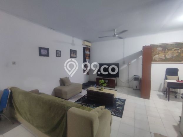 Dijual Hunian Rumah Terawat 3 KT di Cibubur, Jakarta Timur Dijual Hunian Rumah Terawat 3 KT di Cibubur, Jakarta Timur