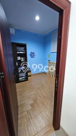 Rumah Modern 5 KT di Cibubur Jakarta Timur Rumah Modern 5 KT di Cibubur Jakarta Timur