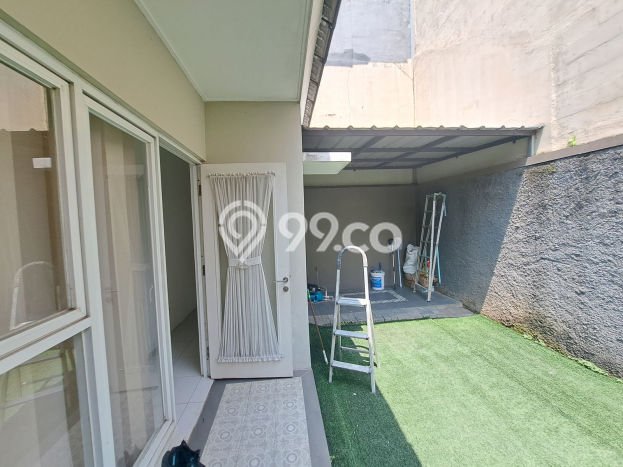 Jual Rumah Minimalis Bagus Punya 2 KT di Serpong Tangerang Selatan SHM Jual Rumah Minimalis Bagus Punya 2 KT di Serpong Tangerang Selatan SHM